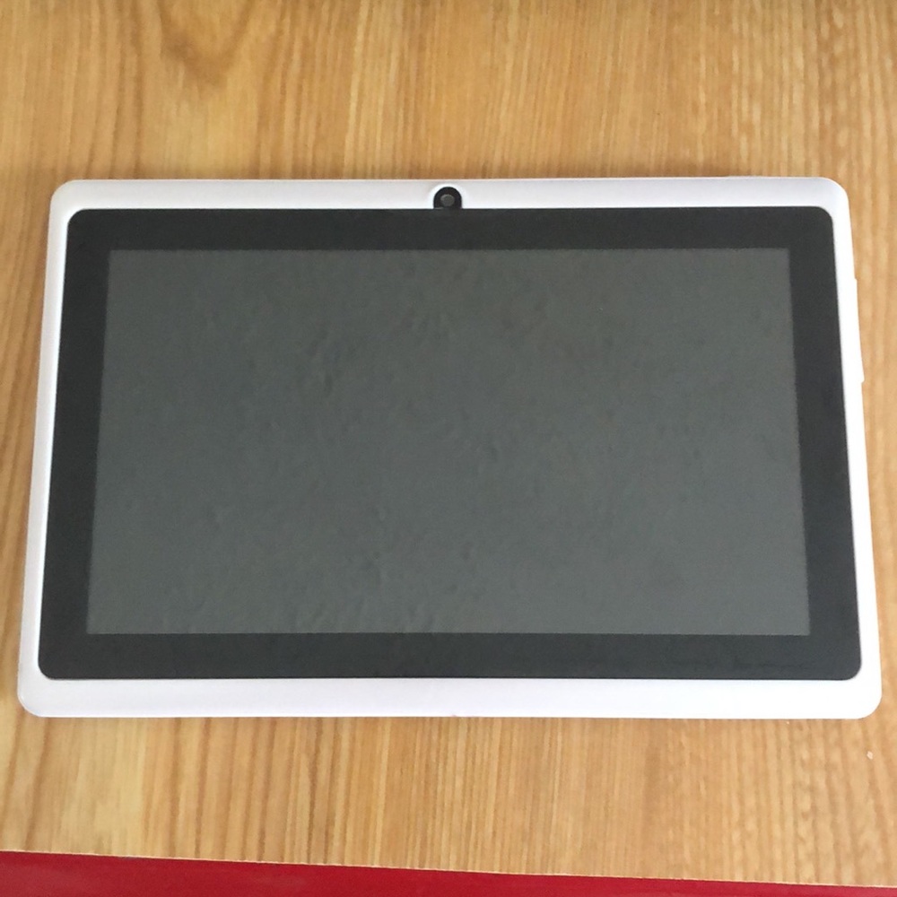 Pioneer R1 7” Tablet - Picture 3 of 4